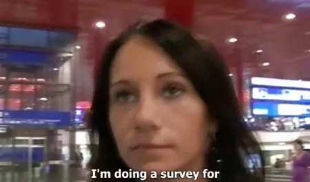 Masturbating MILF მოვისმინე წინა კარი გააკრიტიკა მან ჩანდა ვინ მოვიდა სარეცხი და აღმოჩნდა, მისი მიმღები შვილი მას ავად და არ წასვლა სკოლა მაშინ ქერა გადაწყვიტა სწრაფად მას ფეხზე რომელმაც fucked მას მხოლოდ შორის მისი ფეხები იყო სველი და მისი pussy არ უარი თქვას რომ იტყუება